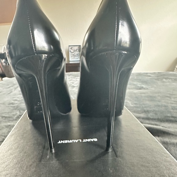 Saint Laurent Vamp Pump 100 - Picture 4 of 12